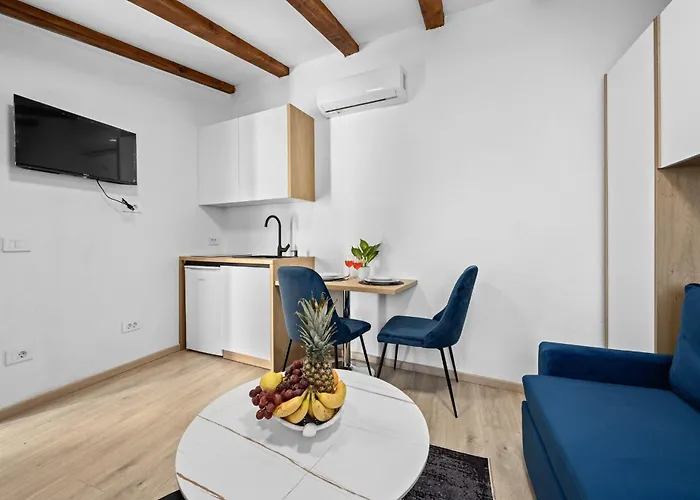 Capitolina Apartmens Old Town Apartment Pula