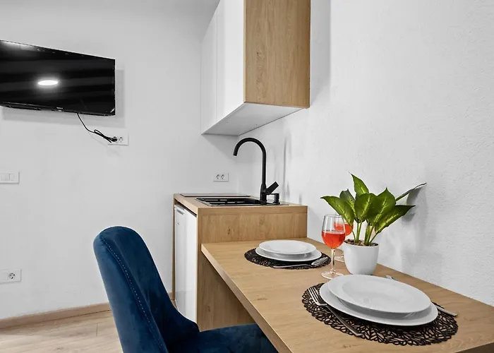 Apartment Capitolina Apartmens Old Town *