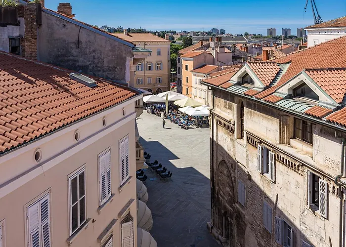Apartment Capitolina Apartmens Old Town